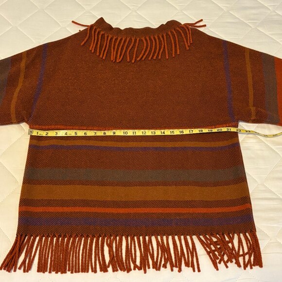 Vintage Norwegian Lapp Lander 100% Wool Pullover Fringed Sweater, Euro Size 40 - Picture 5 of 6